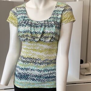 Ann Taylor Patterned Short Sleeve Top